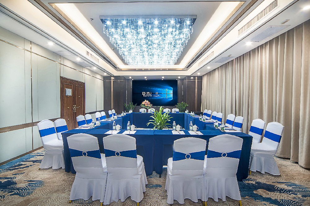 海南鑫源温泉大酒店会议室出租【南海厅】